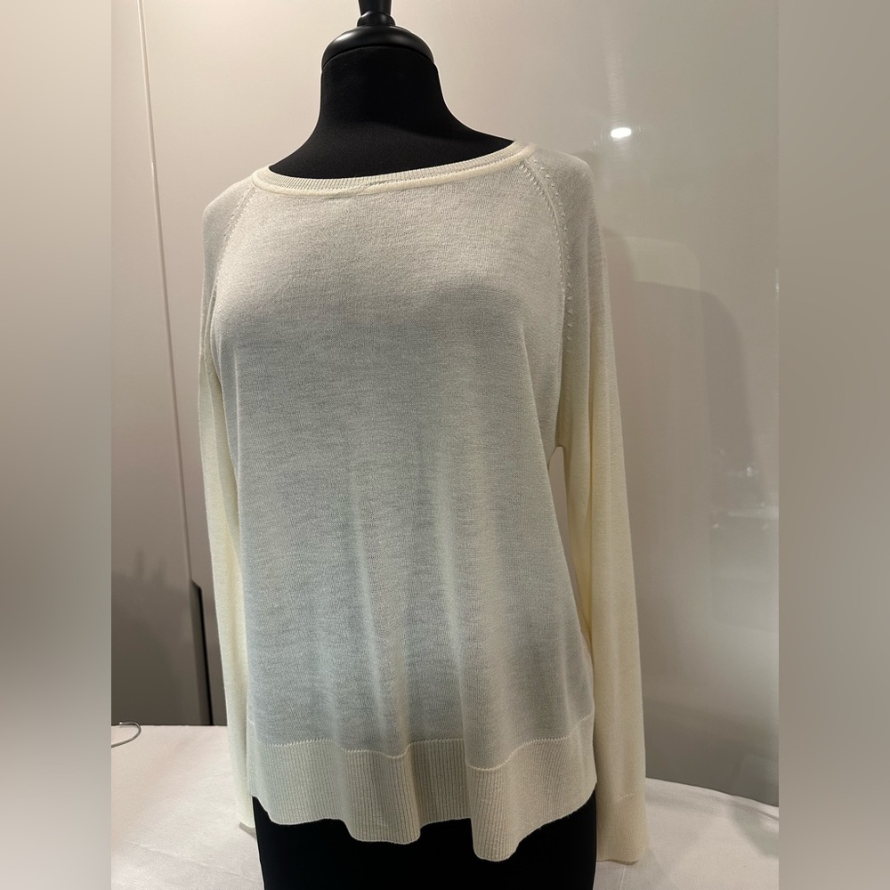 Zara basic Knit Sweater, cream color, size Medium, easy fit, new without tag